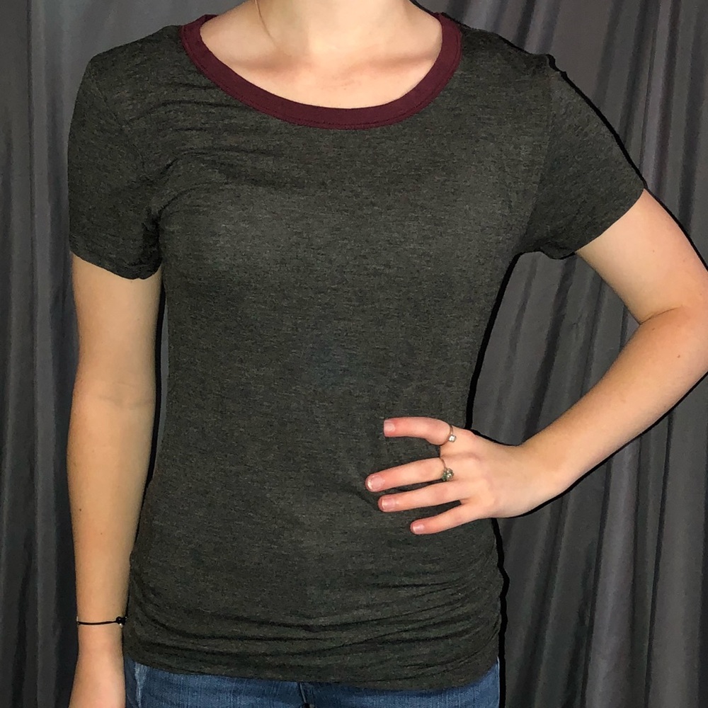 Tee